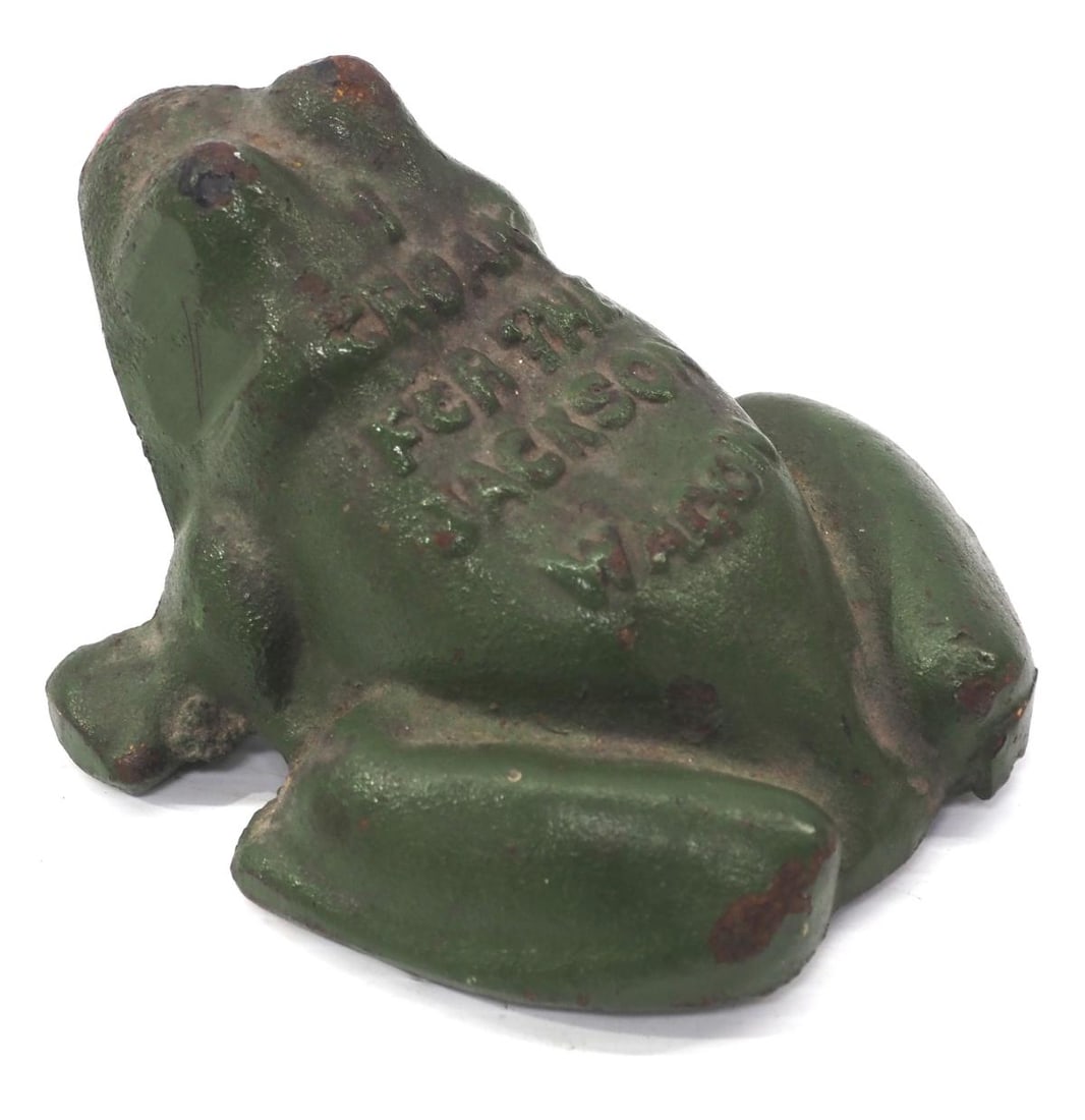 Jackson Wagon cast iron advertising frog: Jackson Wagon cast iron advertising frog, 5"L