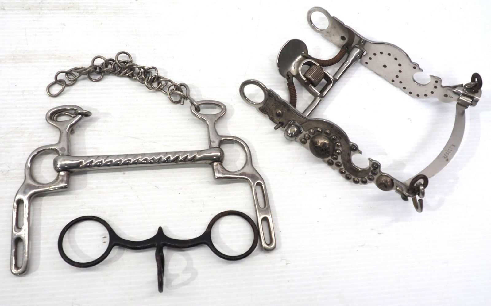 (3) Horse bits: (3) Horse bits