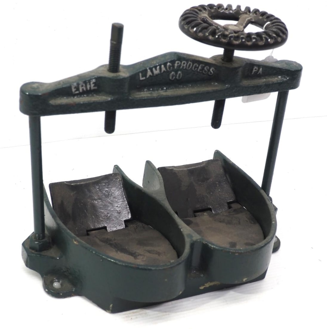 Cast iron cobbler's shoe sole press: Cast iron cobbler's shoe sole press, patented 7-1-29, measures 14"x9"x12"H