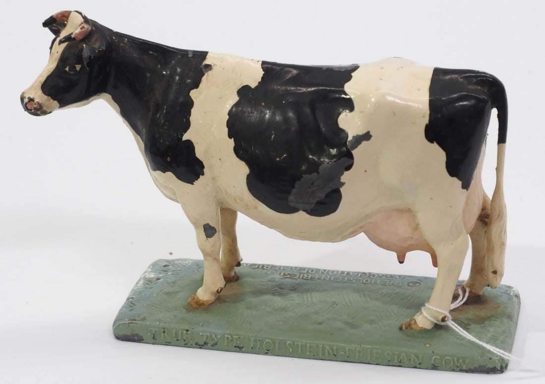 True Type Holstein-Friesian Cow model (1 of 3)