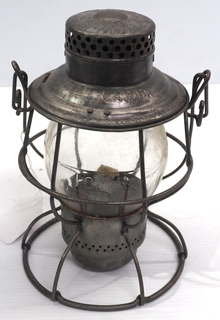 I.C.RR railroad lantern (1 of 3)