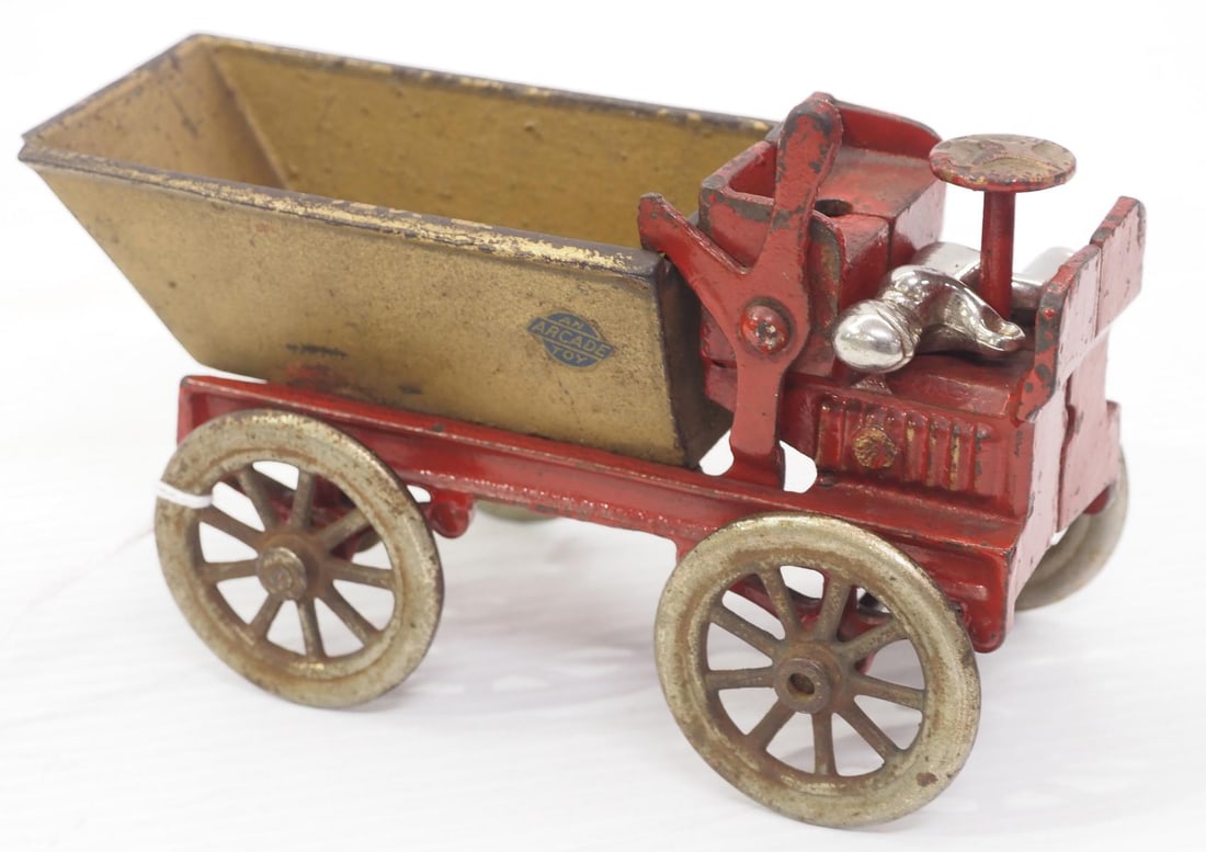RARE Arcade Auto Dump Wagon (1 of 3)