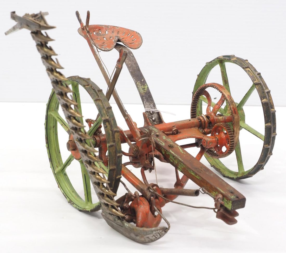 Salesman sample Robinson hay mower (1 of 11)