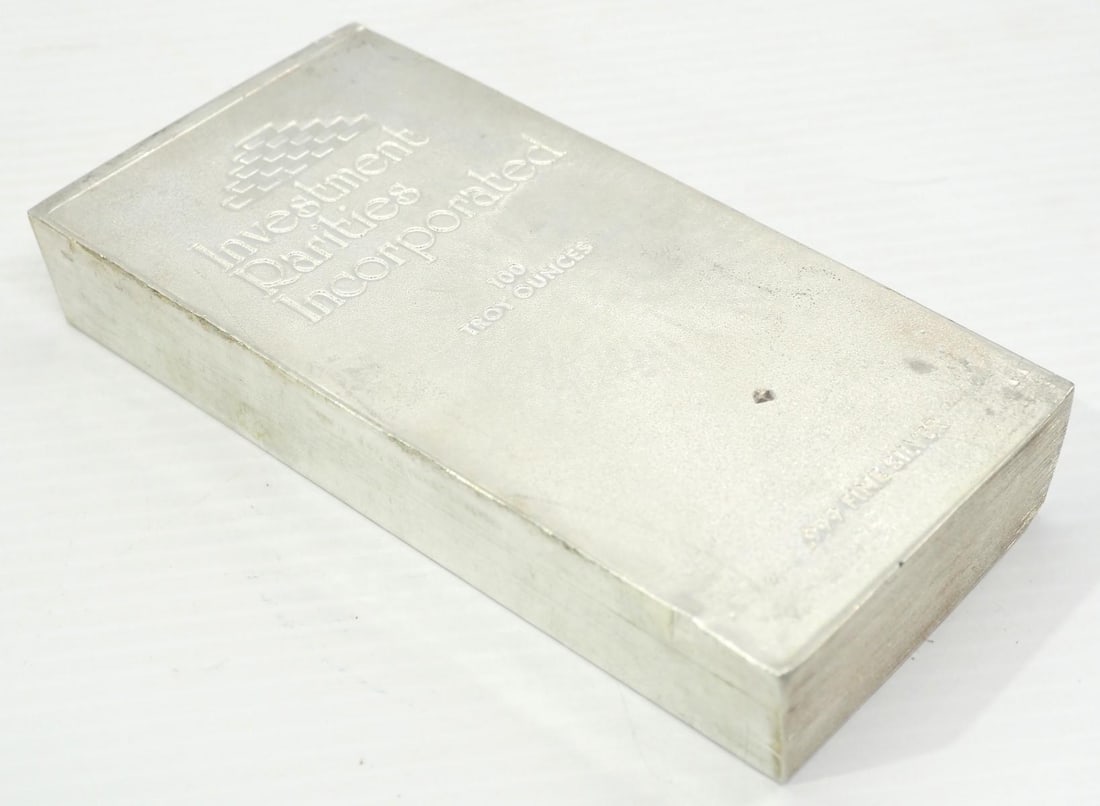 100 Troy oz. silver bar (1 of 3)
