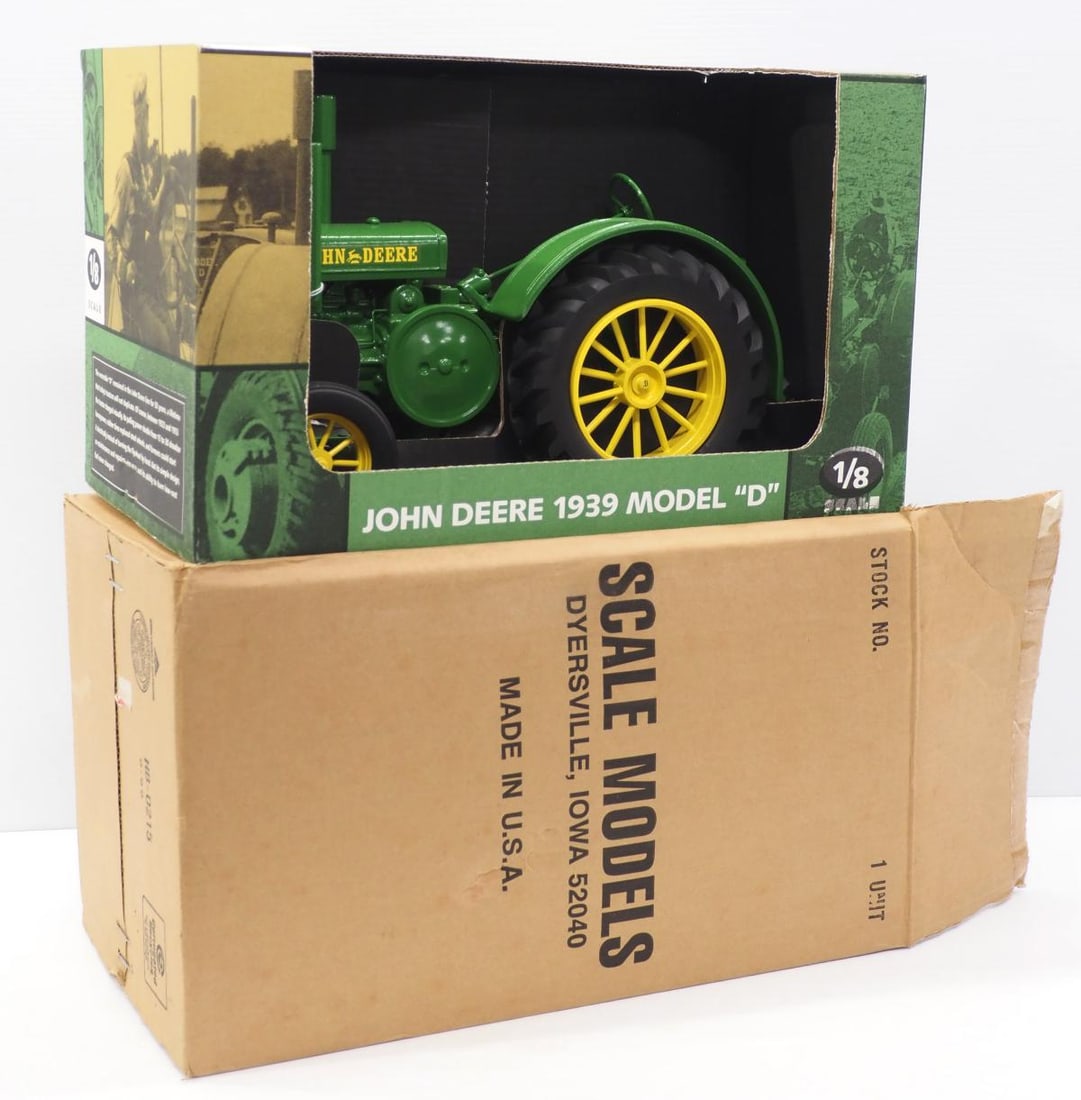 Scale Models John Deere 1939 Model D (1 of 2)