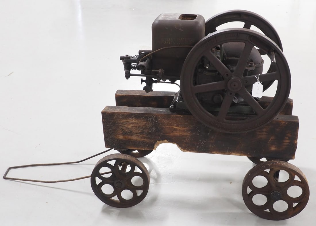 John Deere 1.5hp hit & miss engine (1 of 4)