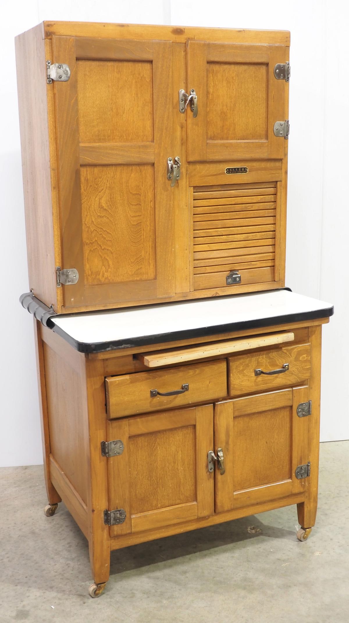 Child size wooden Hoosier cabinet (1 of 5)
