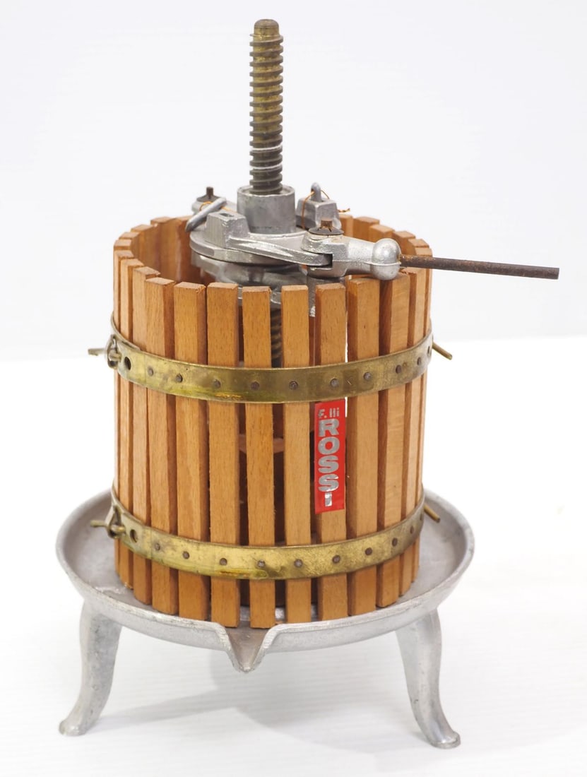 Rossi juice press (1 of 3)