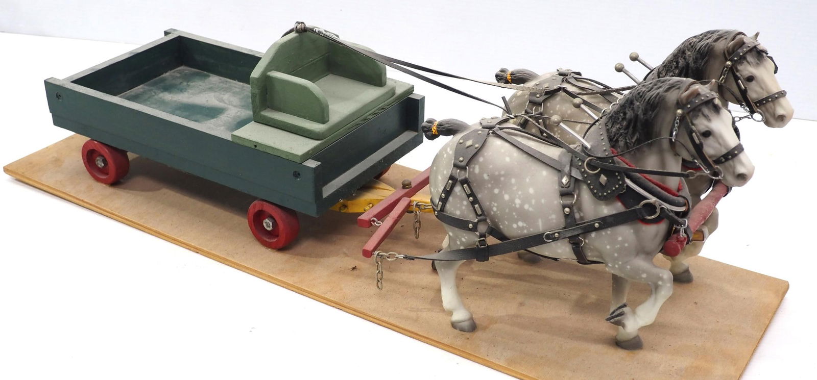 Model of 2 draft horses hitched to wagon (1 of 2)