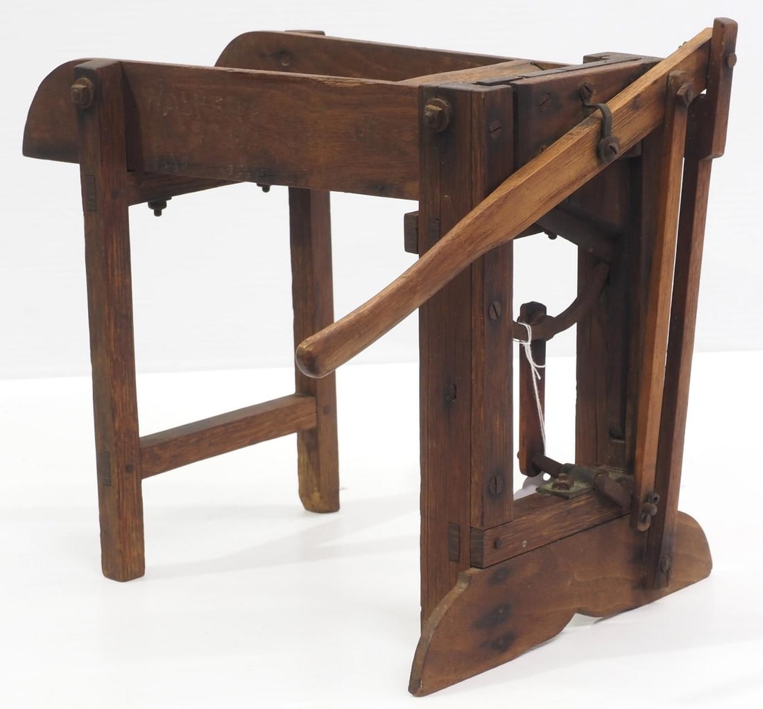 Salesman sample fodder cutter (1 of 3)