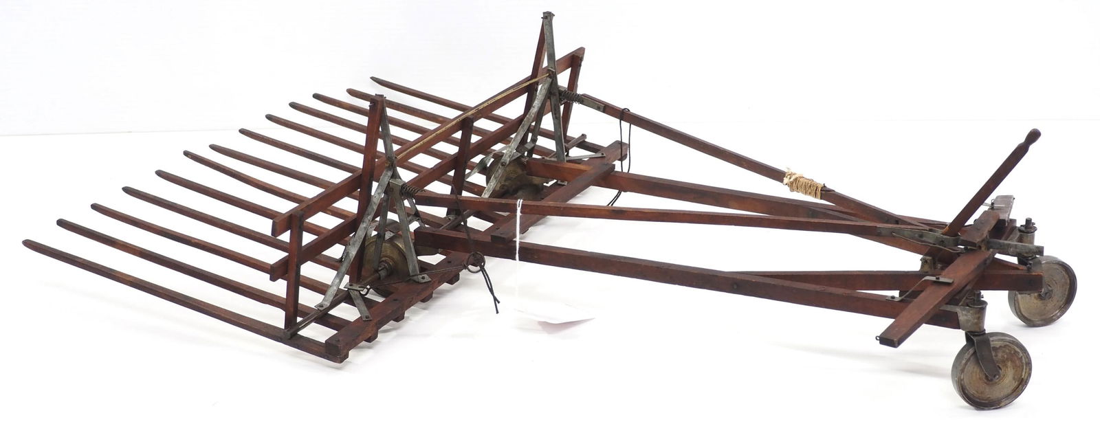 Salesman sample John Deere-Dain Power Lift Rake (1 of 7)