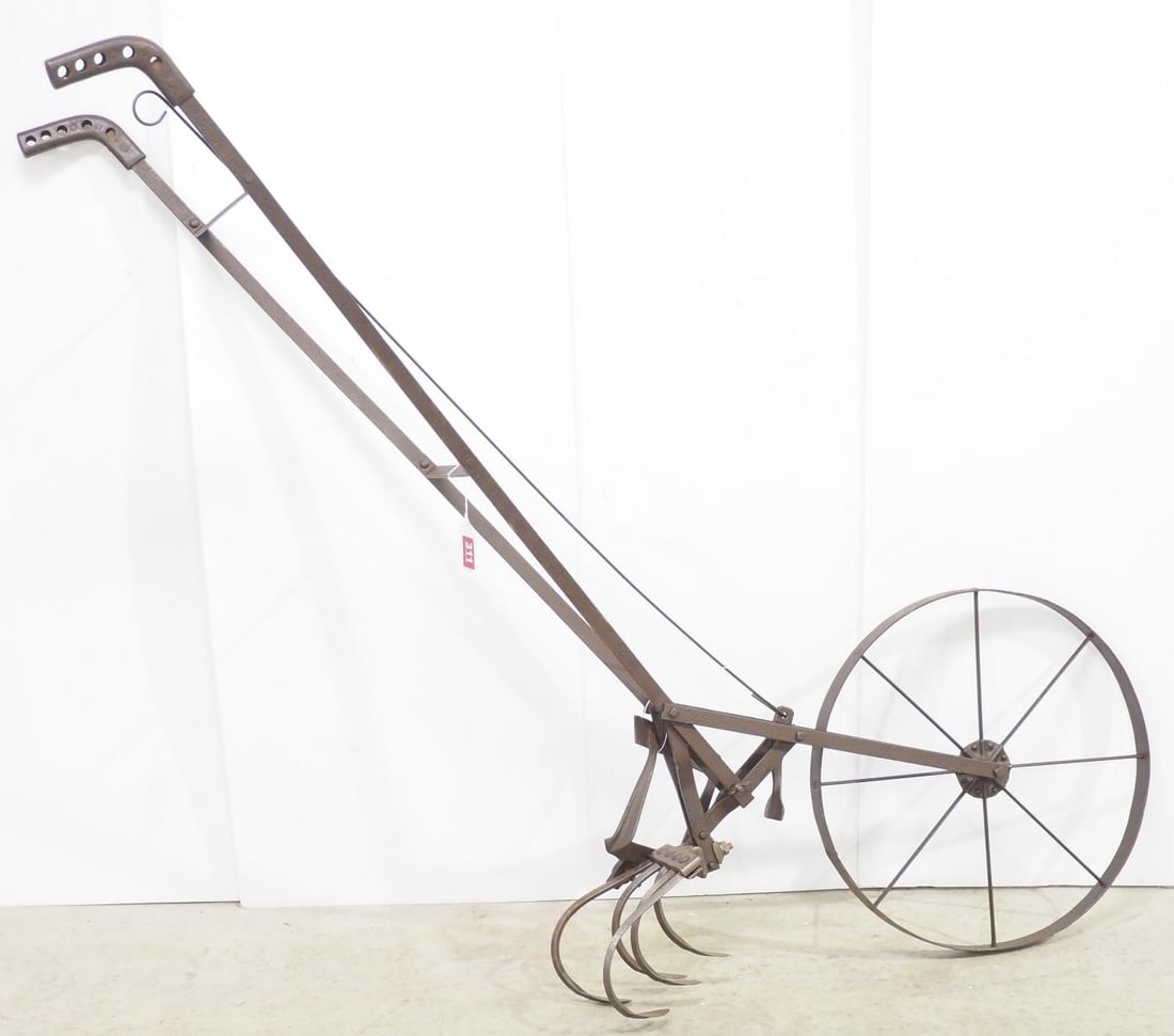 All metal garden cultivator (1 of 2)