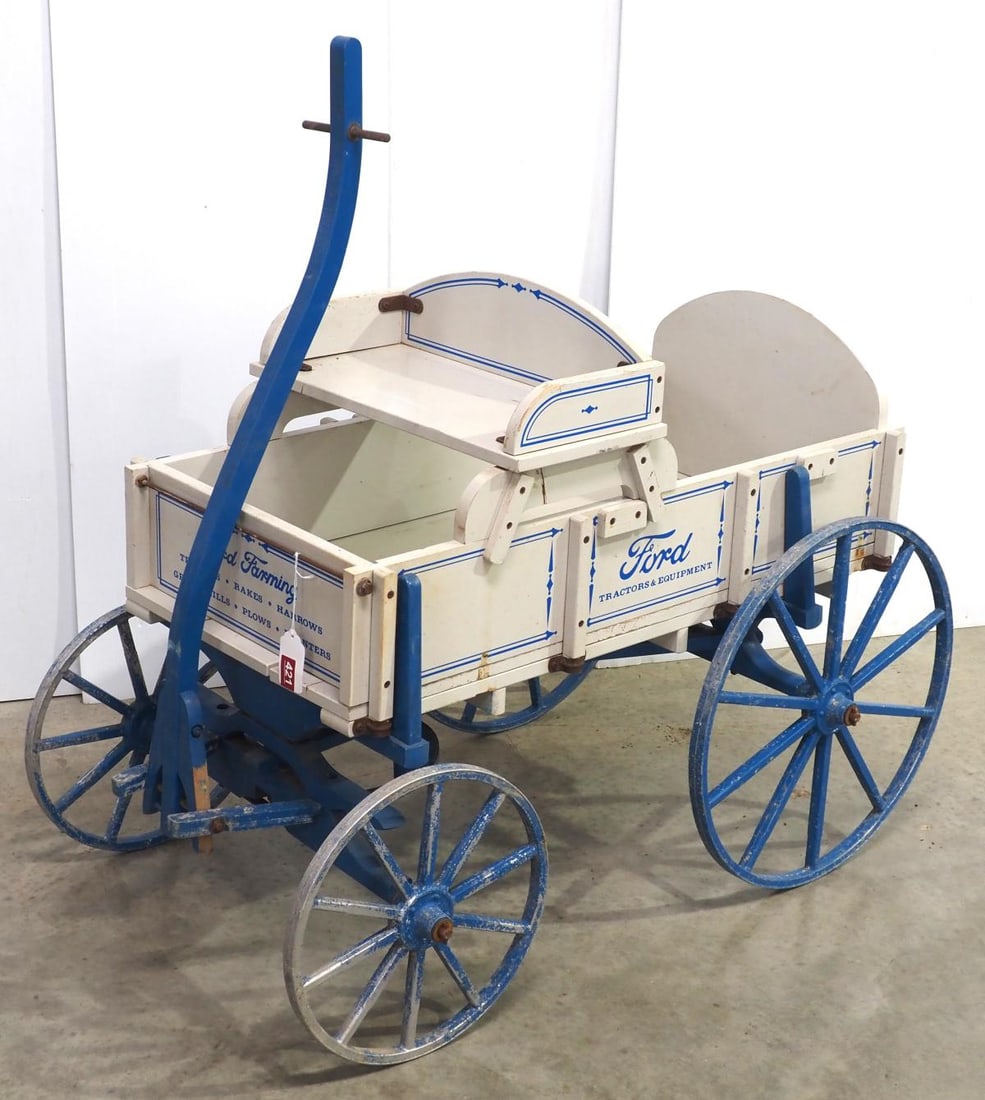 Wooden goat wagon (1 of 4)