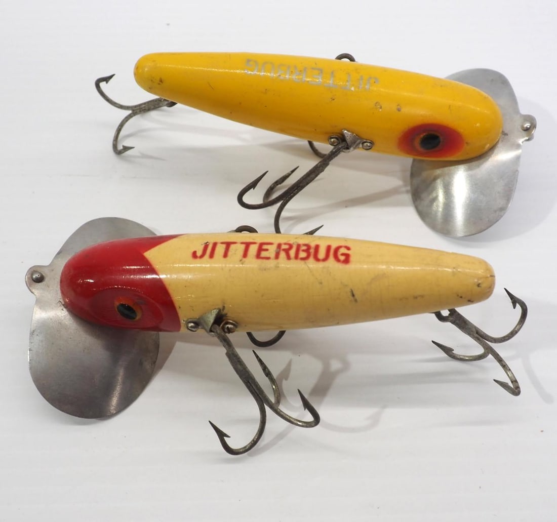 (2) Arbogast wood Muskie Jitterbugs: (2) Arbogast wood Muskie Jitterbugs, one yellow, one red/white - Excellent