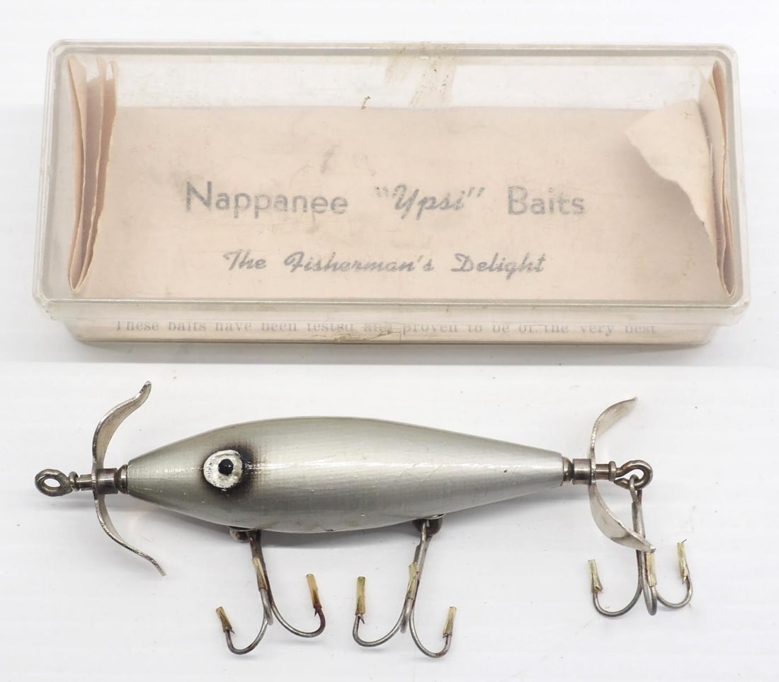 Nappane "Ypsi" lure: Nappane "Ypsi" lure with plastic box and paperwork - NIB Excellent