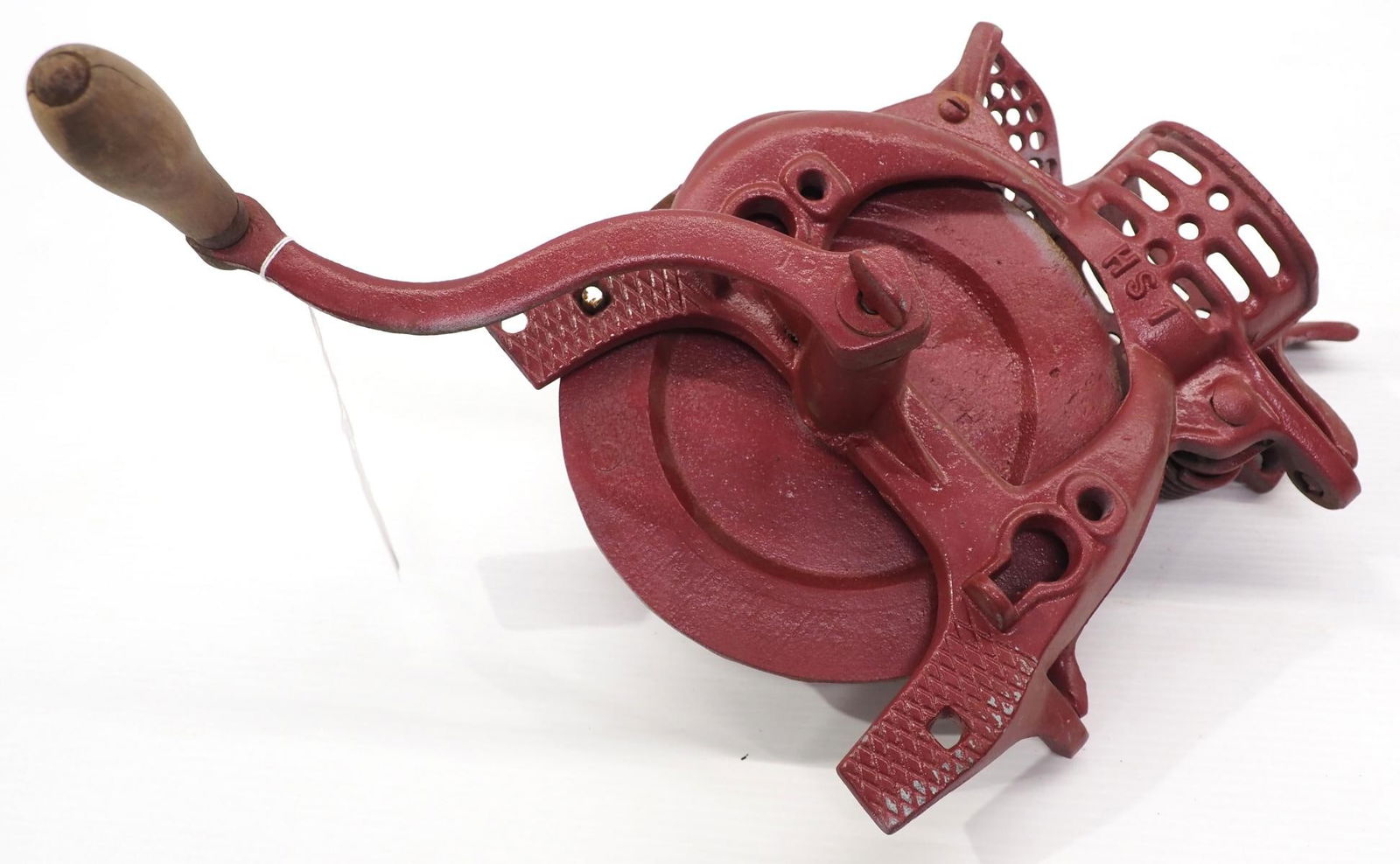 Box-mount, hand-crank corn sheller/nubber: Box-mount, hand-crank corn sheller/nubber