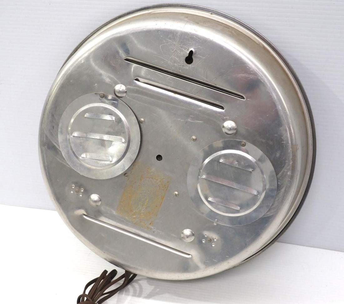 Us Bugs Hate Ortho lighted clock - 3