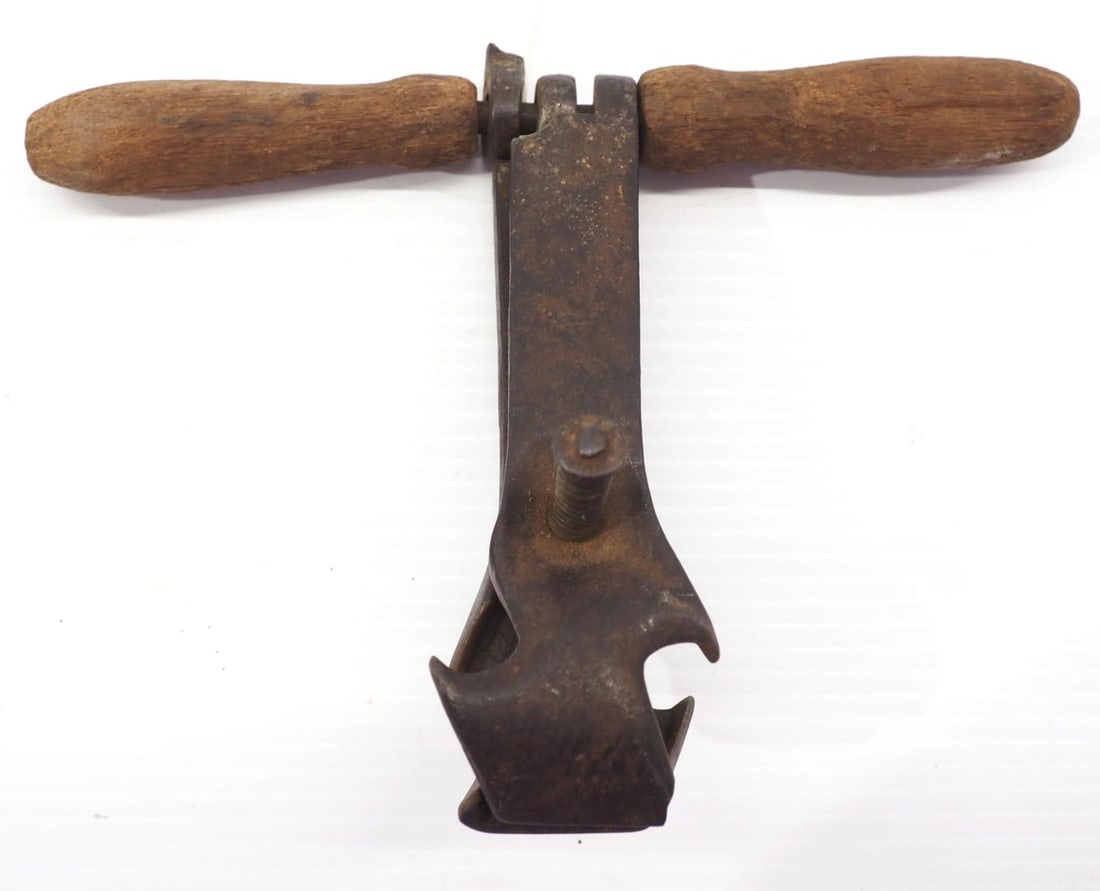 H&S Hausman T-handle corn sheller (1 of 3)