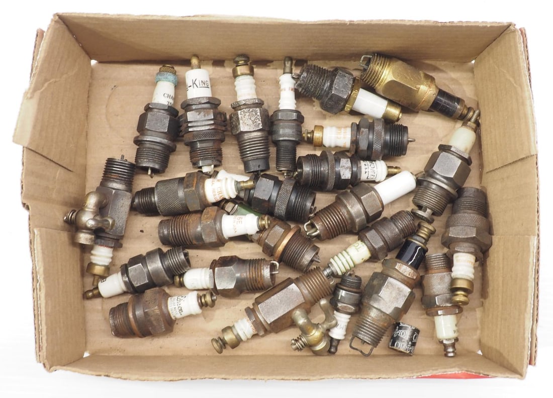 Box of early spark plugs (1 of 3)