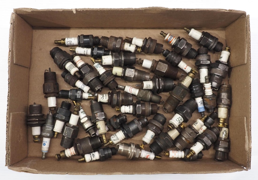 Box of early spark plugs (1 of 3)