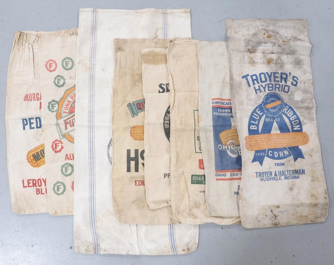 (8) Cloth seed bags: (8) Cloth seed bags with great color including Funk Farms, Holmes, Blue Ribbon & more