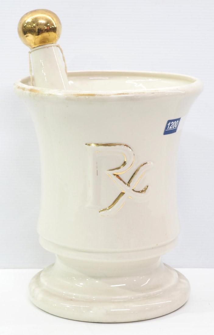 Large porcelain pharmacy trade mortar & pestle (1 of 3)