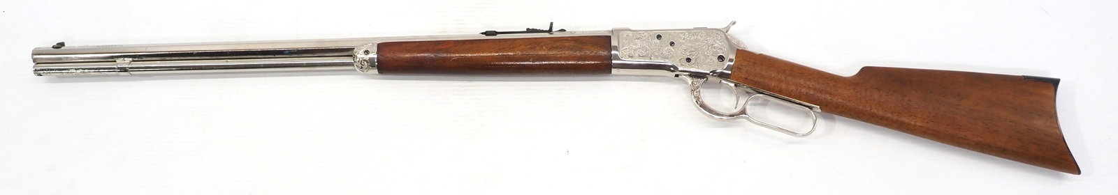 Winchester 1892 .25-20 lever-action (1 of 8)