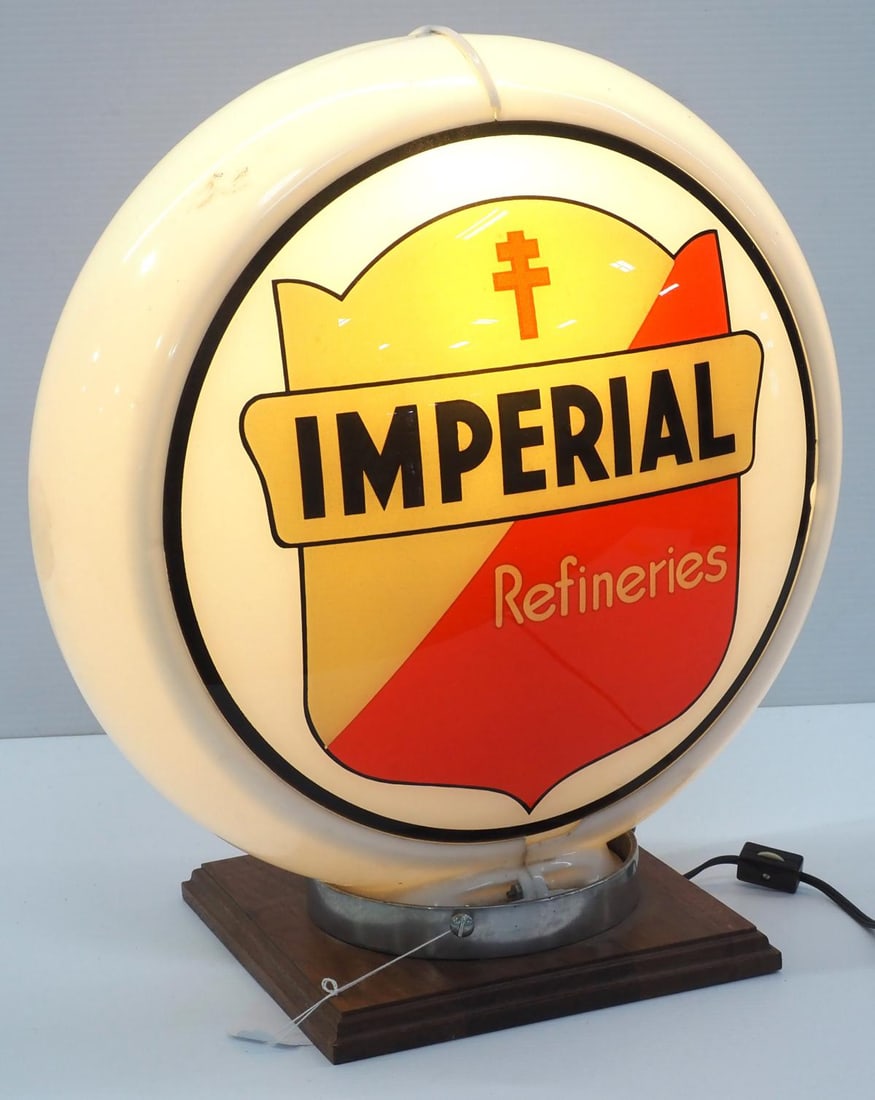 Imperial Refineries gas pump globe (1 of 4)