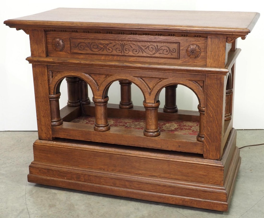 Quartersawn Oak Arched Base 2-piece Altar: Quartersawn Oak Arched Base 2-piece Altar with Custom Lighted Undercarriage Condition NOTICE! VERY IMPORTANT! Chupp Auctions is pleased to issue an opinion on any lot; the absence of a condition