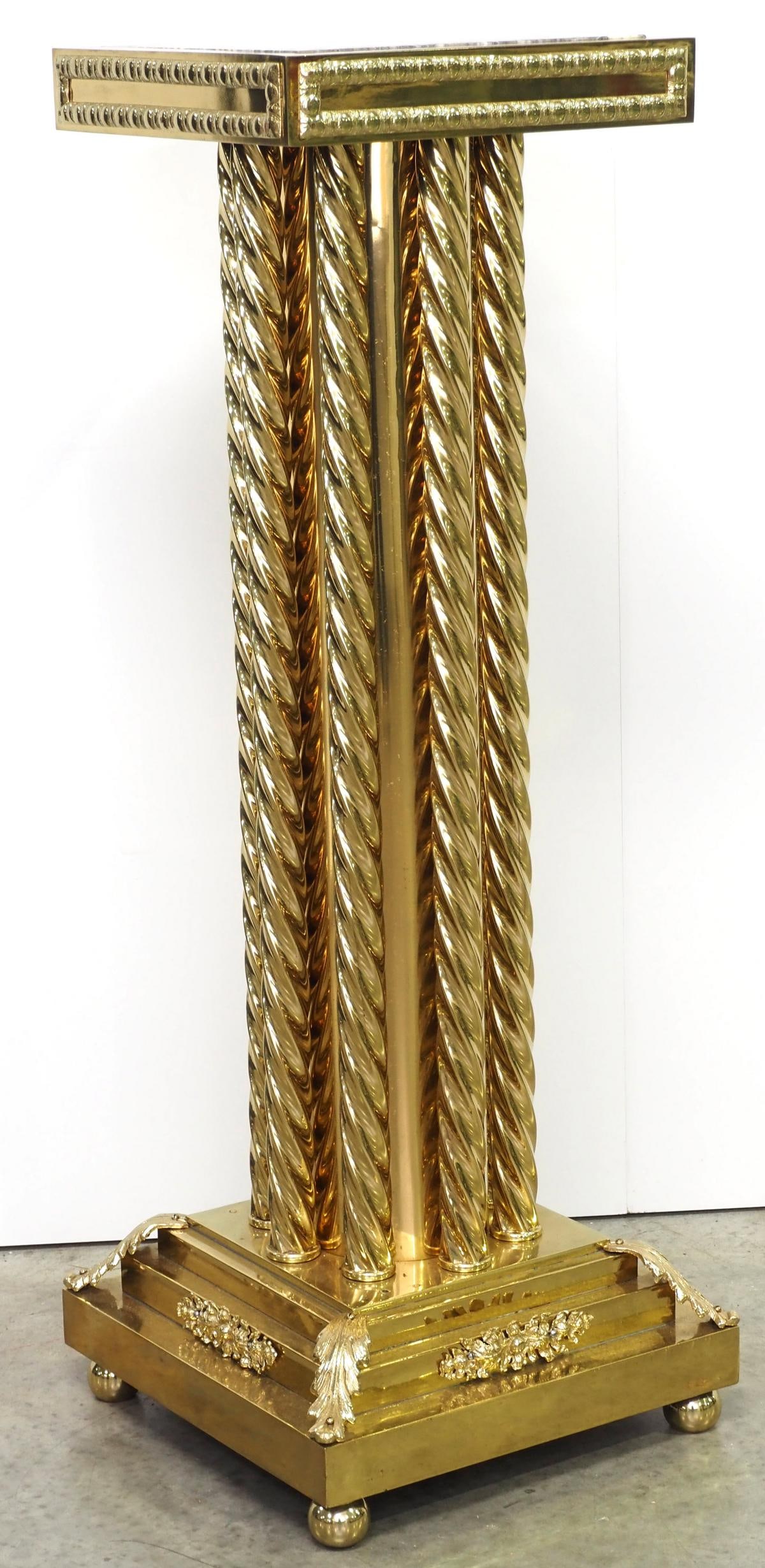 Gorgeous Polished Brass Rope Twist Pillar Pedestal (1 of 3)