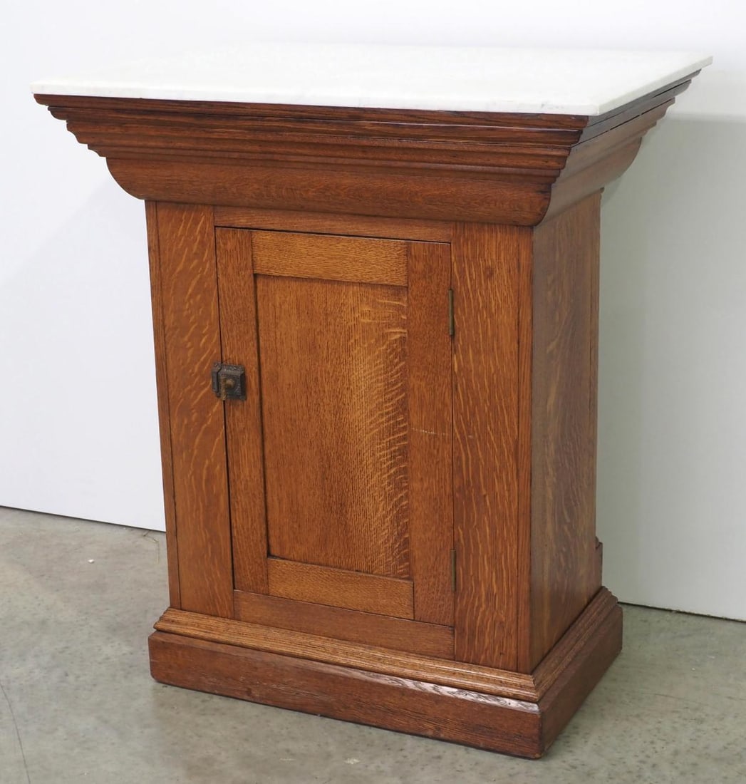 Quartersawn Oak Altar with Back Door Storage Compartment (1 of 5)