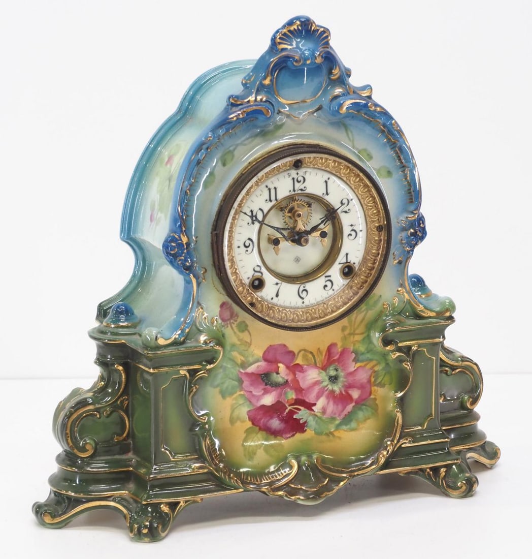 Royal Bonn Porcelain Cased 'LaManche' Shelf Clock (1 of 4)