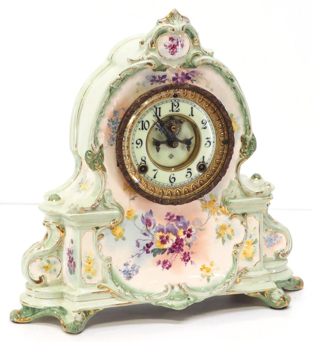 Royal Bonn Porcelain Cased 'LaManche' No. 502 Shelf Clock (1 of 9)