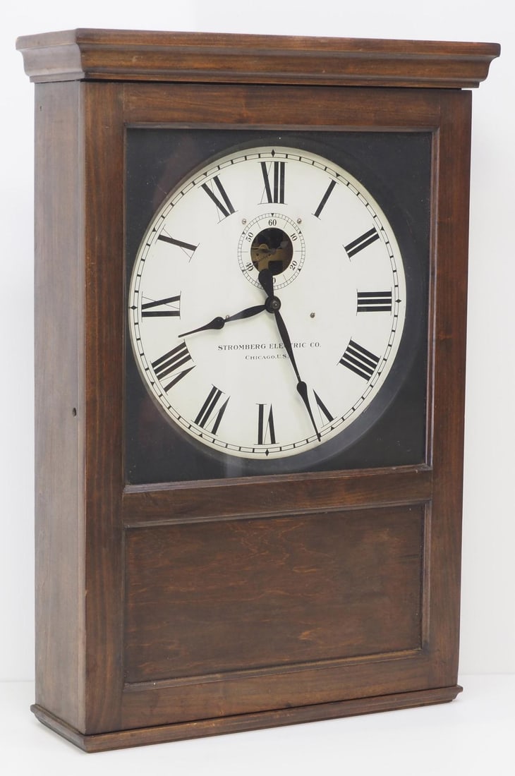 Self-Winding Wood-Cased Stromberg Electric Co. Wall Clock (1 of 3)