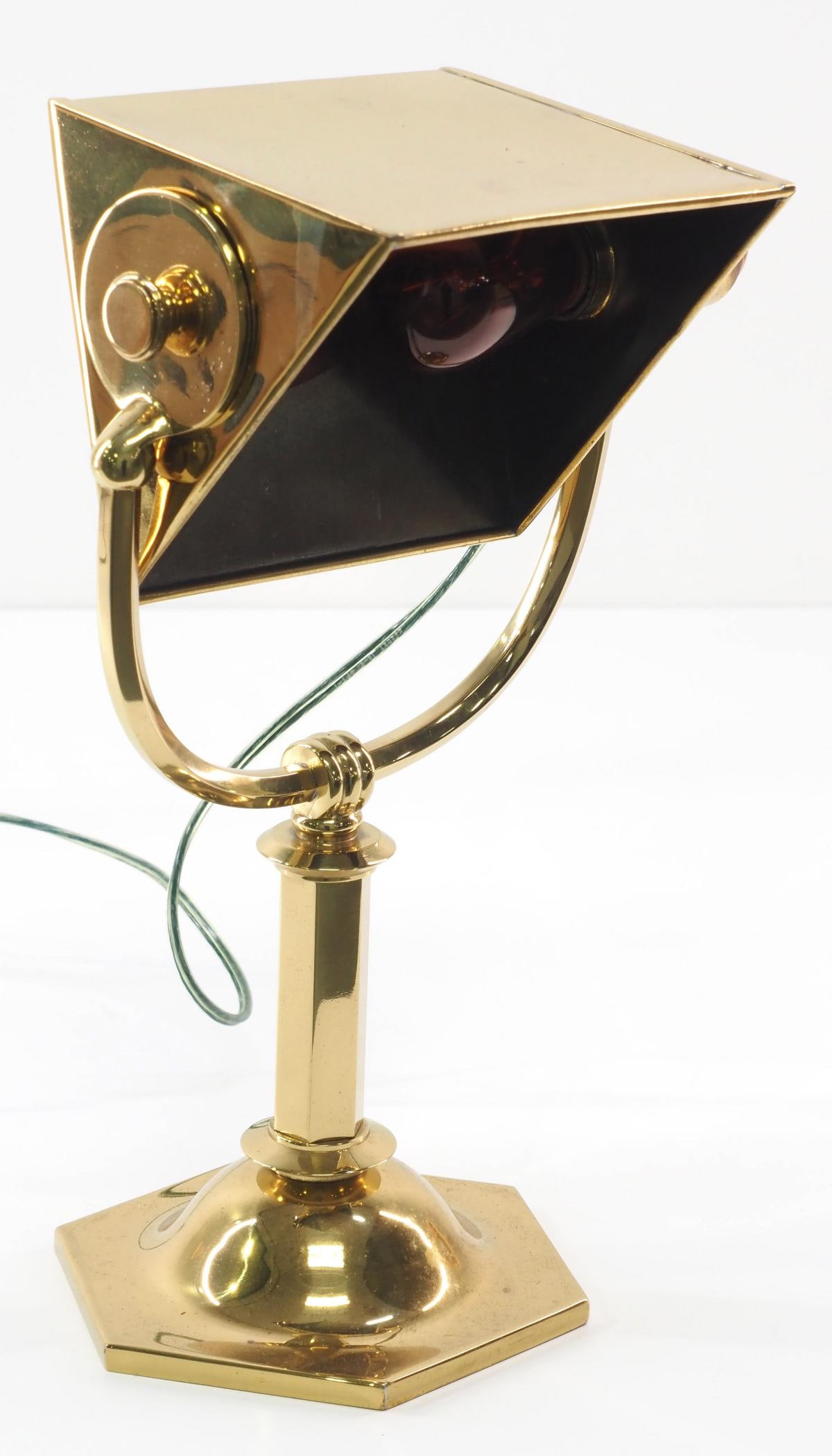 Brass Desk Lamp with Adjustable Shade: Brass Desk Lamp with Adjustable Shade Condition NOTICE! VERY IMPORTANT! Chupp Auctions is pleased to issue an opinion on any lot; the absence of a condition report does not indicate that a lot is in p