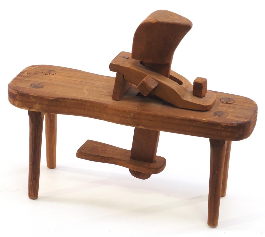 Miniature wooden cobbler's bench (1 of 2)
