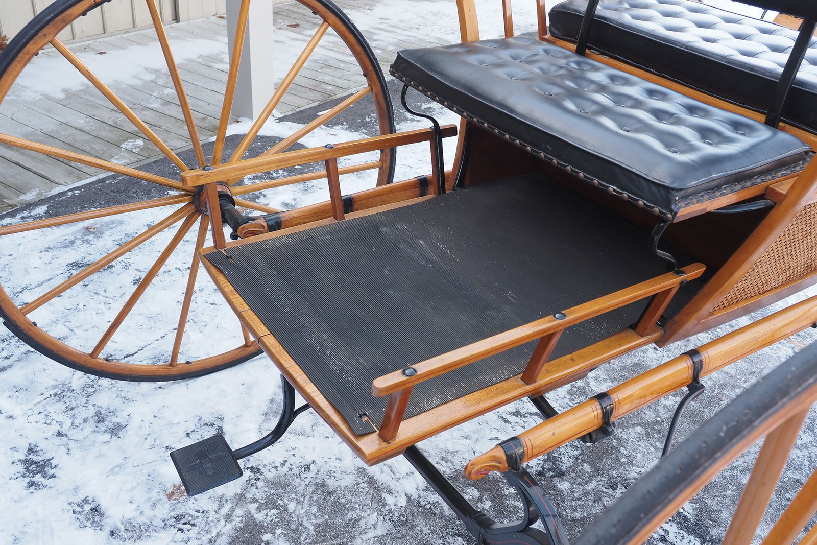 2-Seat Dos-a-Dos - 3