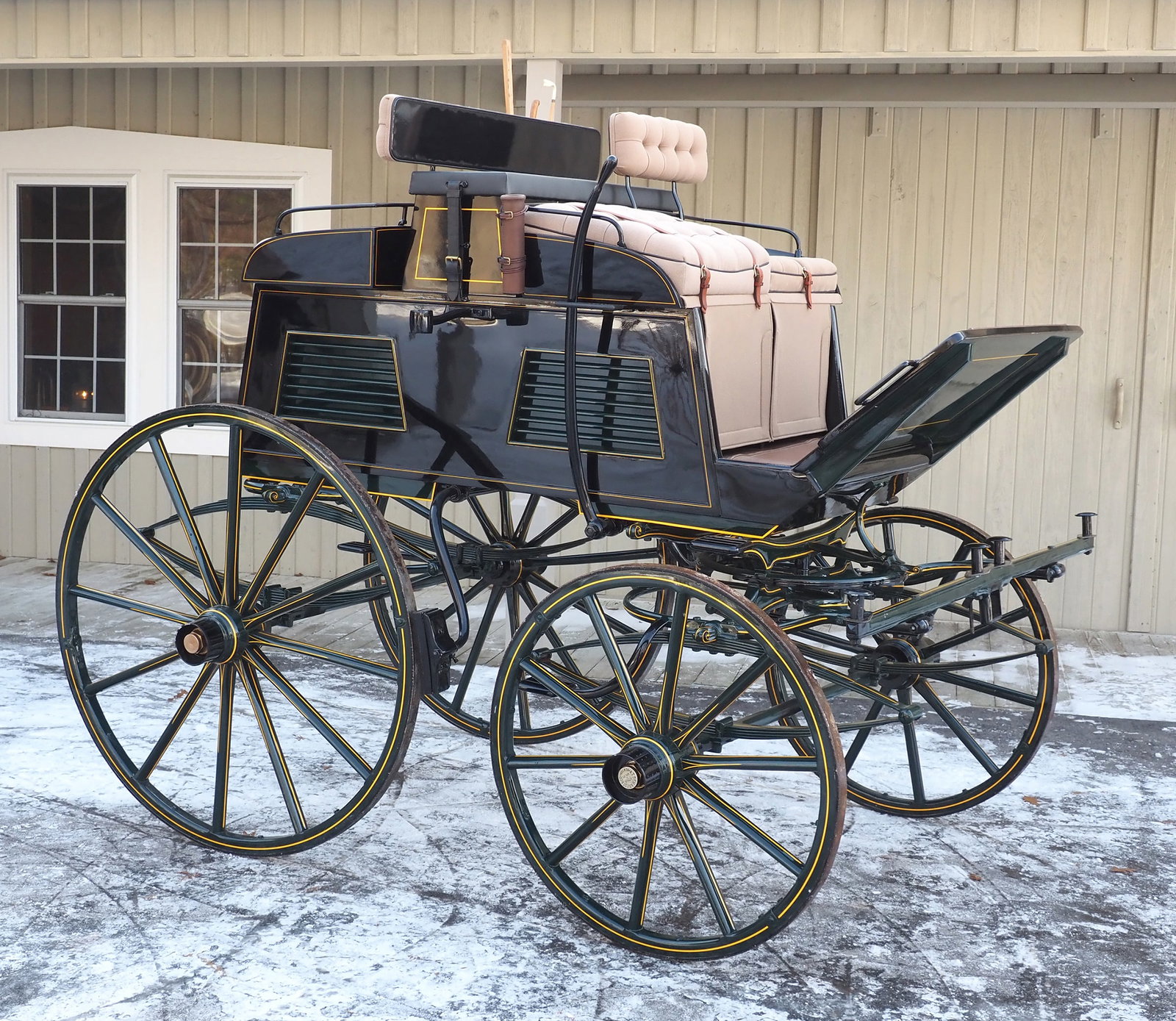 4-passenger Dog Cart Break: 4-passenger Dog Cart Break made by A.T. Demerest & Co., Fifth Ave, New York, hubs are marked, features steel wheels, reversible back seat, viceroy, leather whip holder, hand break, wicker stick basket