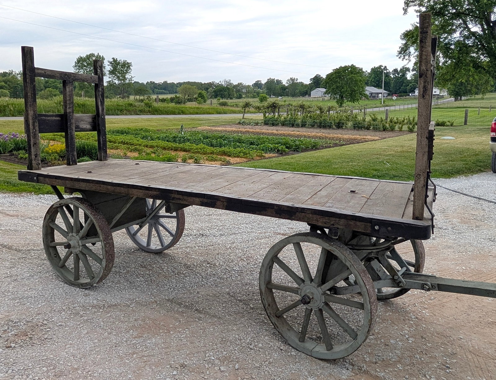 Railroad luggage wagon (1 of 1)