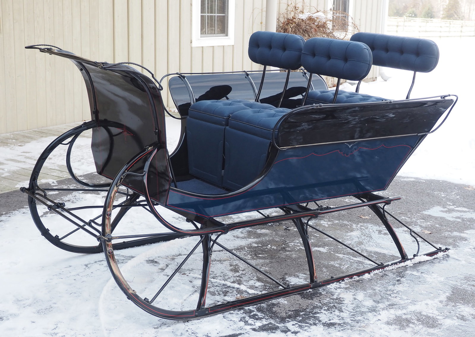 4-passenger Trap Sleigh (1 of 6)