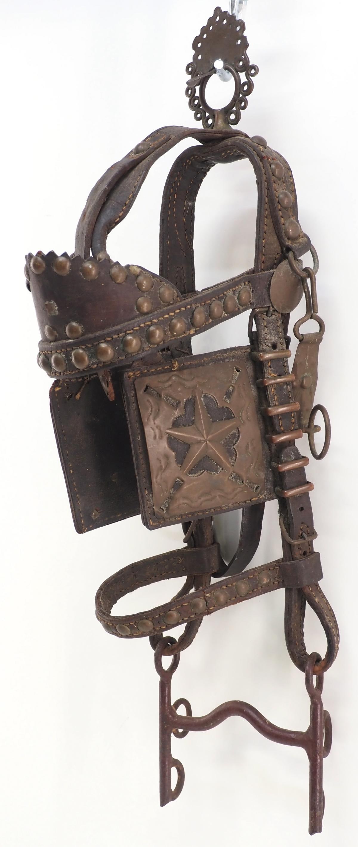 Very fancy, ornate leather horse bridle (1 of 4)
