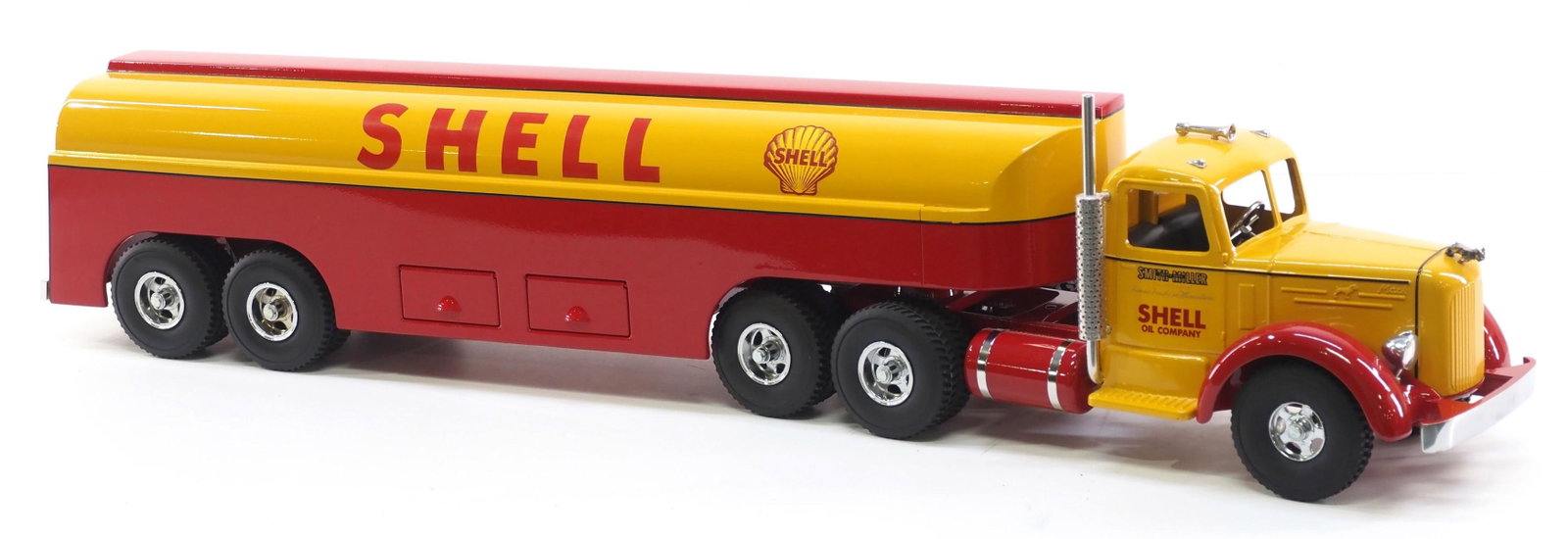 Smith Miller Mack Shell Tanker truck (1 of 4)