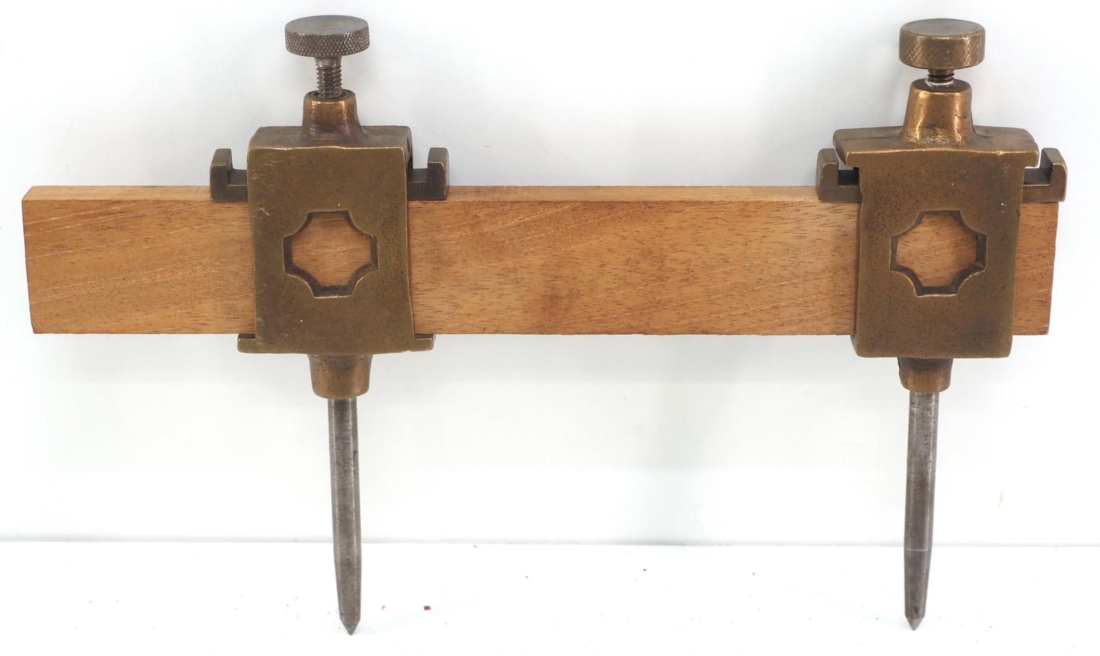 Brass trammel set: Pair of 3"x8" brass trammel set - Very Good