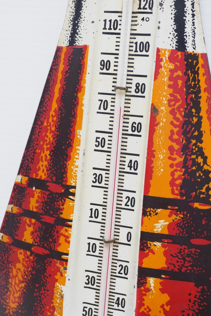 Hires Root Beer bottle-shaped thermometer - 2