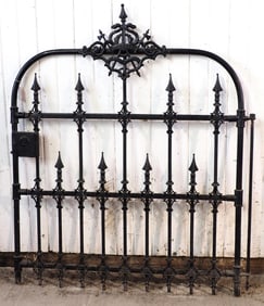 Buckeye cast iron fence gate