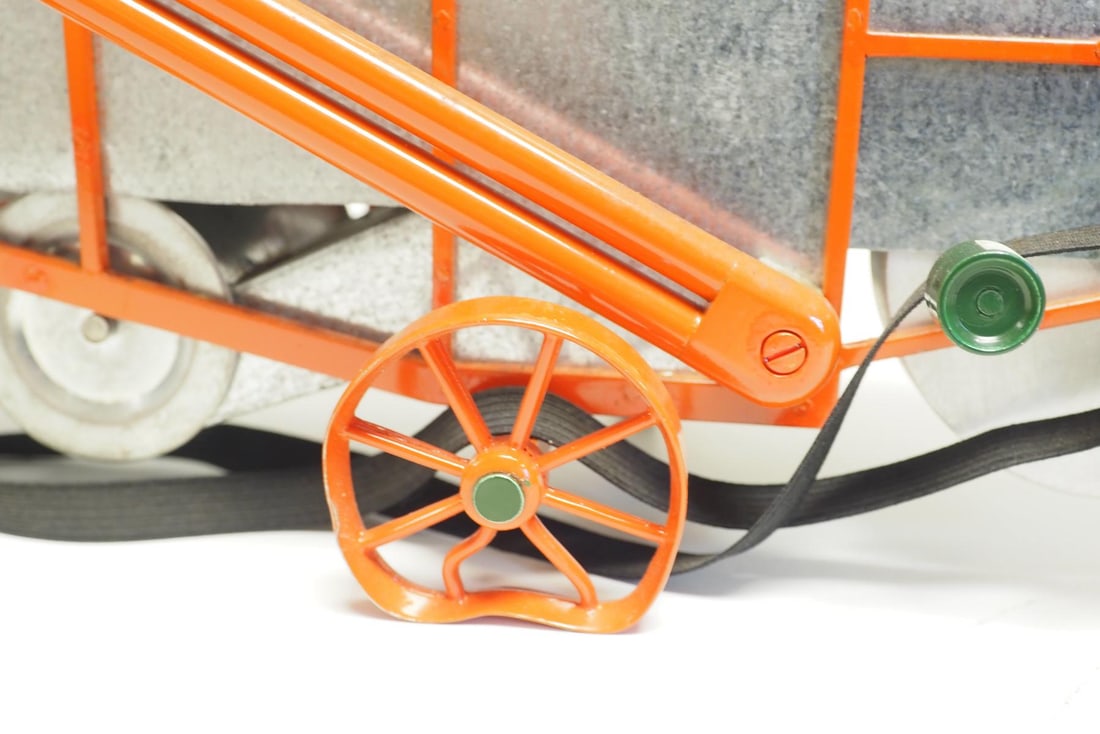 Custom Case threshing machine scale model - 3