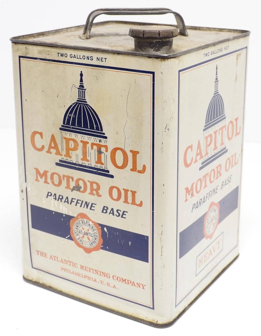 2-gallon Capitol Motor Oil tin: 2-gallon Capitol Motor Oil tin, empty