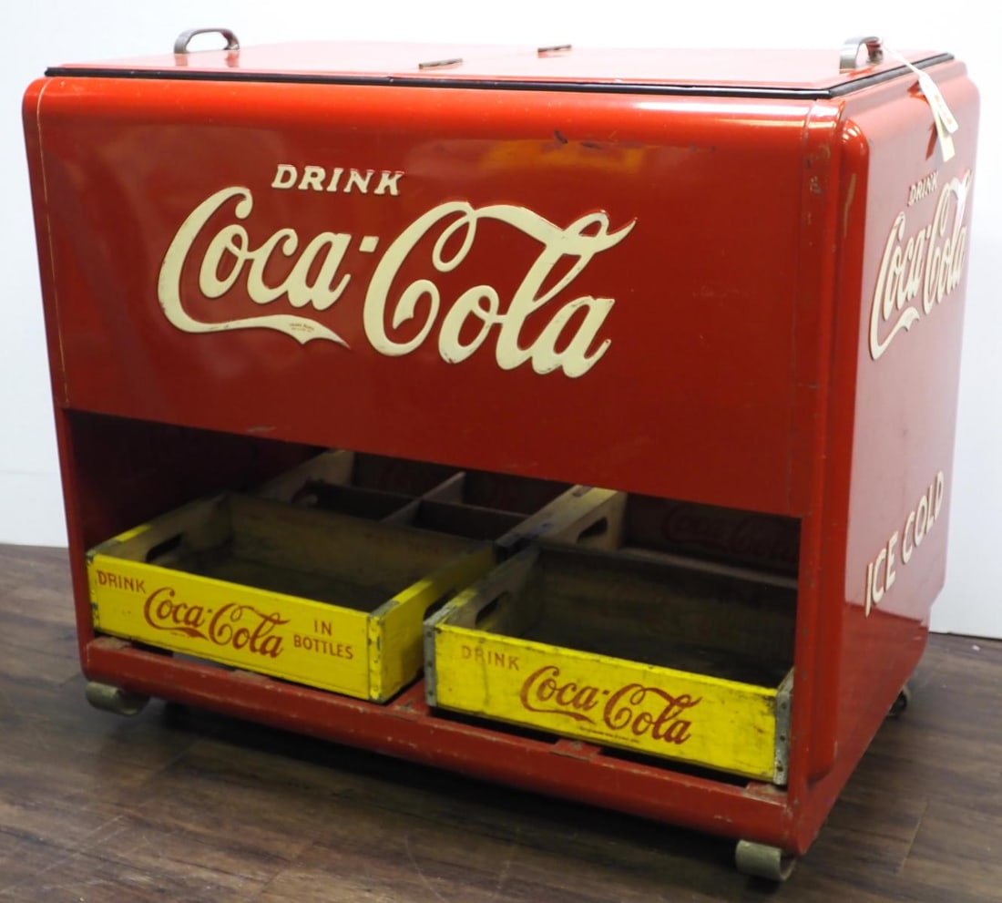 Large double door Coca Cola cooler (1 of 5)