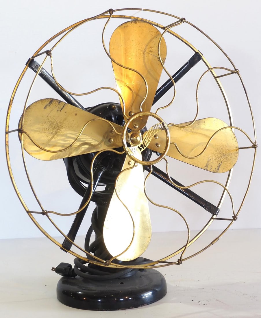 Westinghouse Style No.60679 desk fan (1 of 4)