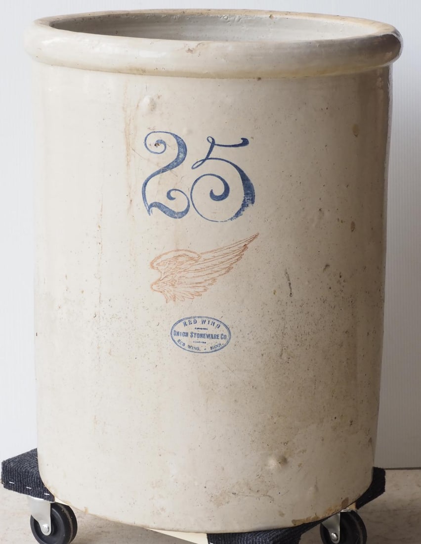 25-gallon Red Wing crock: 25-gallon Red Wing crock - a few minor chips at base * * NOT ELIGIBLE FOR IN-HOUSE SHIPPING. Please contact the auction house for transport options and additional details. Items must be picked up